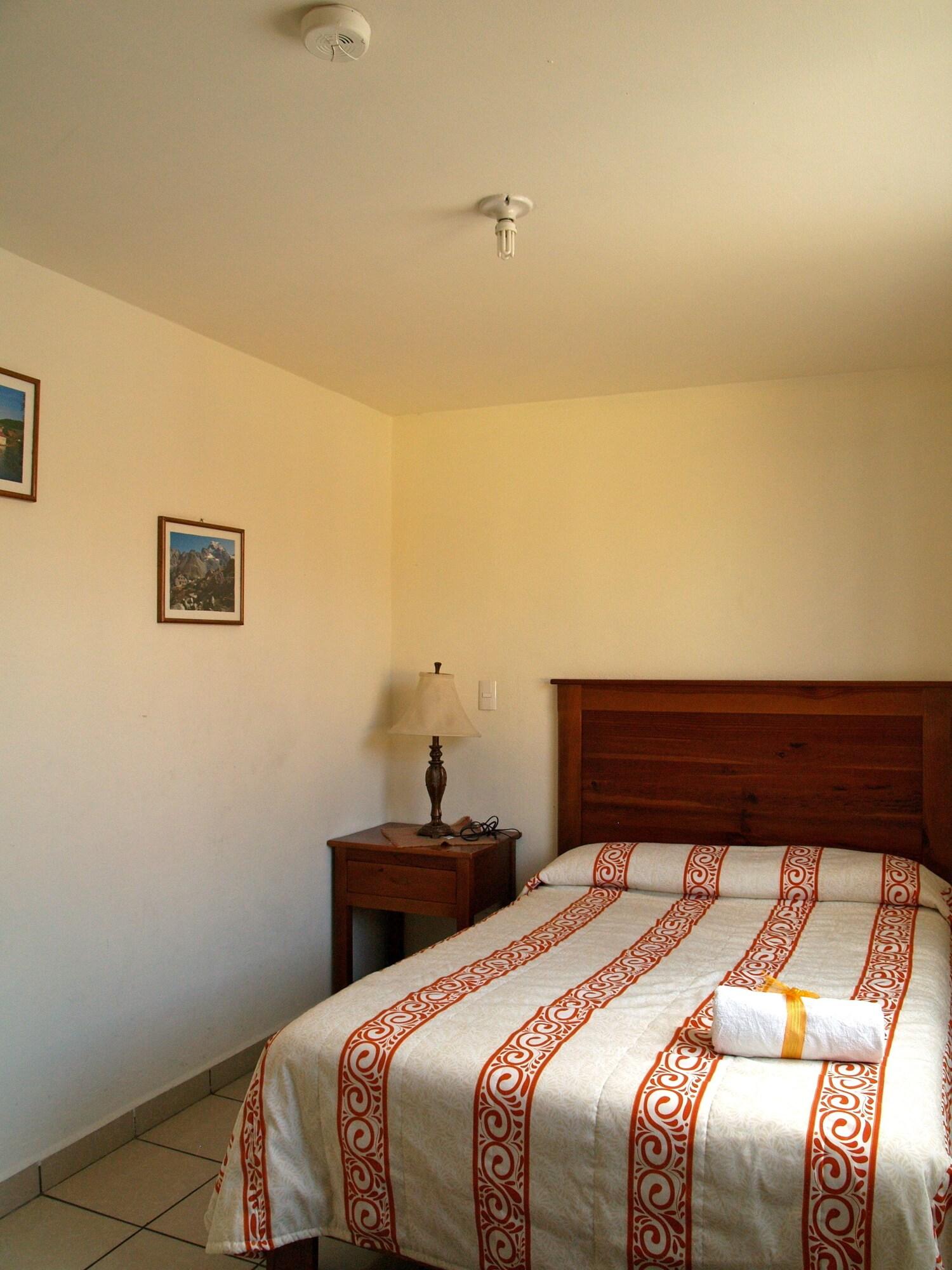 Hotel Y Posada Refugio Independencia Morelia Extérieur photo
